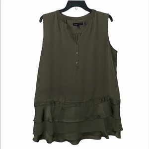 Banana Republic Army Green Ruffles Bottom …
